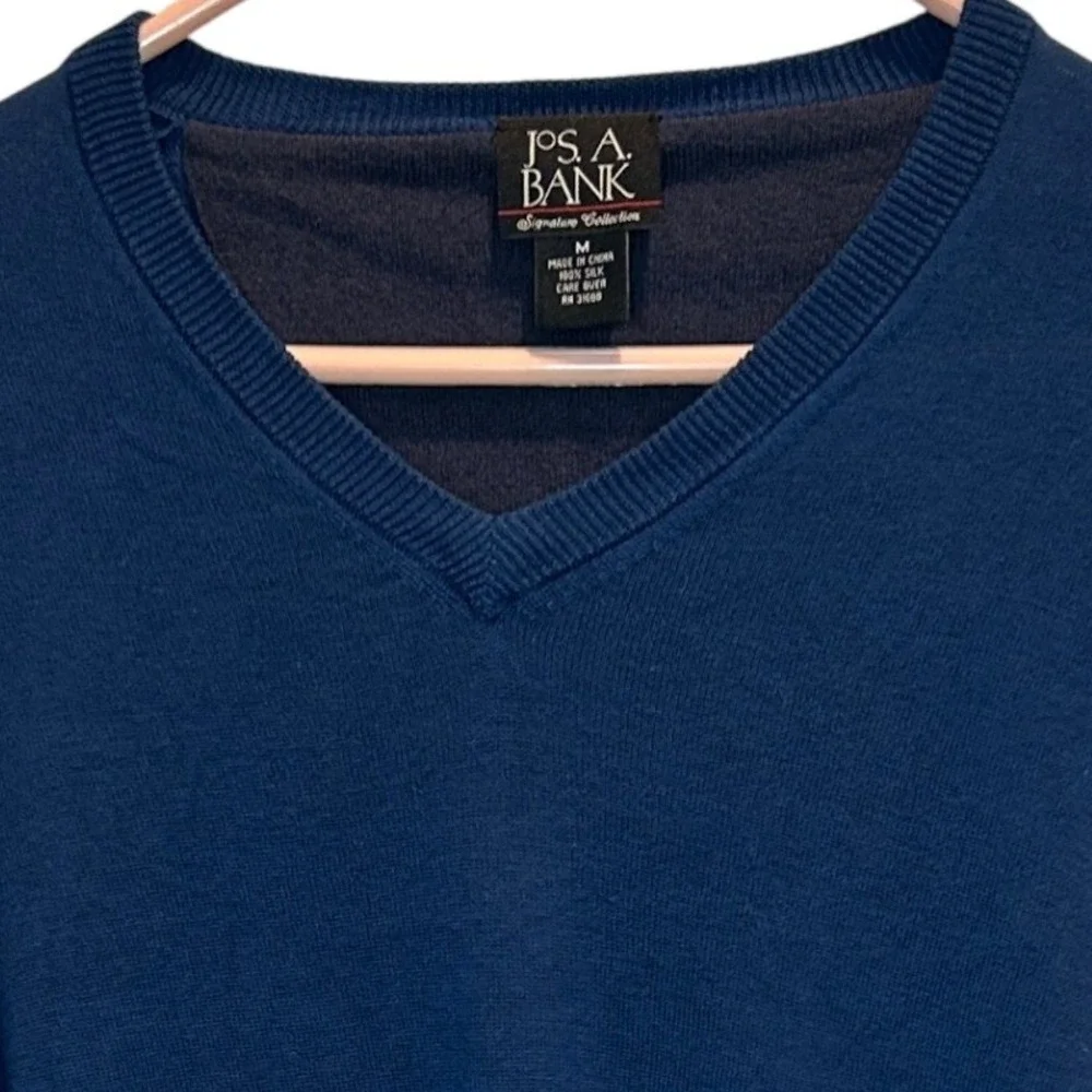 Jos. A. Bank‎ Signature Collection Men's Blue 100% Silk V-Neck Sweater Medium